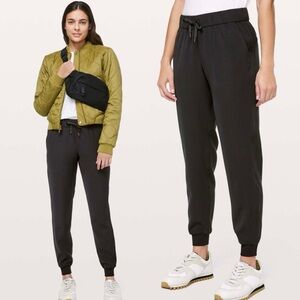 Lululemon On The Fly Black Jogger Pants Size 4
